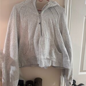 Gray LuluLemon Crop Scuba